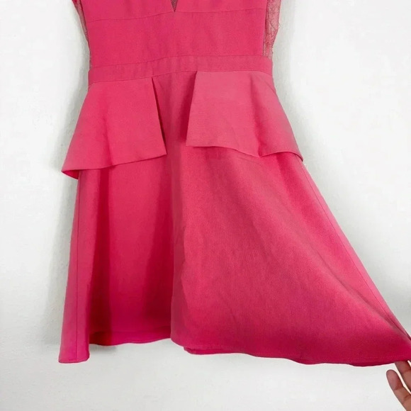 BCBG Maxazria Coral Leann Lace Applique Vneck Dress size 02 - Picture 14 of 15
